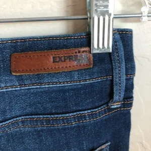Express Dark Wash Mid Rise‎ Legging Denim Jeans thumbnail 8