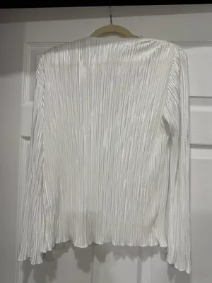 White Top thumbnail 3