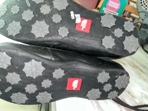The North Face Women’s Black boots size 9.5 thumbnail 4