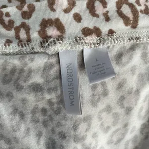 Nordstrom Pajama Set Animal Print Mocha Pink￼ Long Sleeve L thumbnail 7