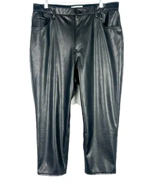 NWT Curve Love Ankle Straight Vegan Leather Pant 33 16S thumbnail 2