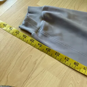 LULULEMON On The Fly‎ Jogger In Silverscreen Size 6 thumbnail 8