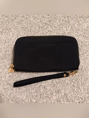 Travelon Black Wallet with Gold Accent Plate thumbnail 2