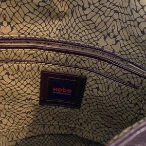 HOBO international Brown Patent Leather convertible crossbody purse thumbnail 7
