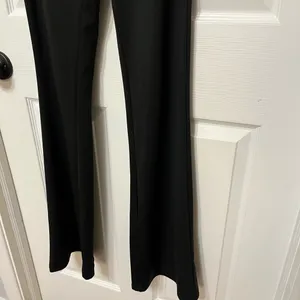 NWOT Edikted Aliyah STRAP FLARE PANTS black‎ size small thumbnail 7