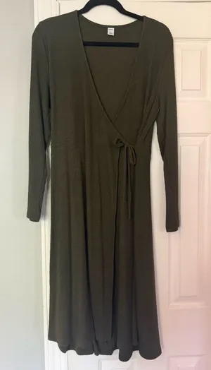 Old Navy Olive Green Long Sleeve Wrap Midi Dress thumbnail 1