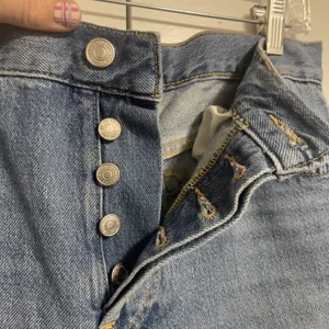 We The Free, free people distressed wide leg jeans. Size 28 rise buttons thumbnail 6
