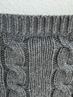 Brandy Melville Gray Cable Knit Cropped Cardigan Shrug thumbnail 7