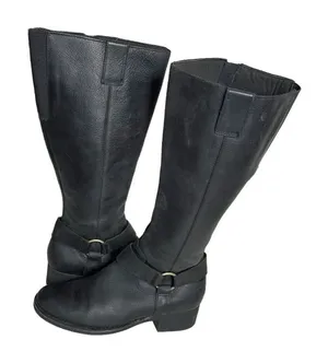 CLARKS Royal Derby Black Leather Boots Low Heal Tall Riding Womens Size 7.5 thumbnail 1