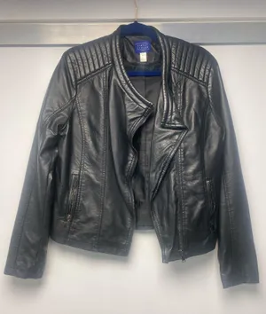 Black leather jacket Size L thumbnail 1