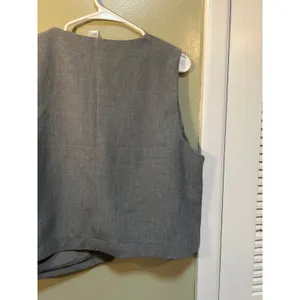 Divided H&M Womens Size XL Vest Asymmetric Button Gray Sleeveless V-Neck Stretch thumbnail 8