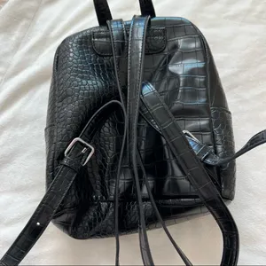 Forever 21 mini backpack thumbnail 3