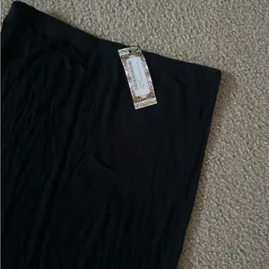 Elegant Black Boohoo Basic Maxi Skirt size 10 thumbnail 2