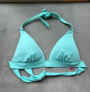victoria’s secret bikini top thumbnail 1