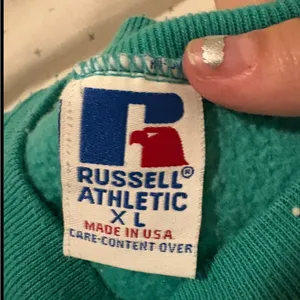 Russell Athletic Vintage graphic Sweatshirt with Swan Design thumbnail 2
