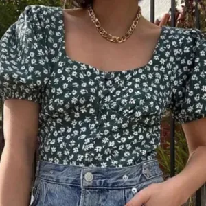 Free People | Daisy Chain Milkmaid Puff Sleeve Crop Top‎ in Green | Small thumbnail 1