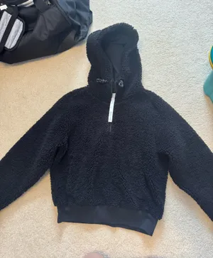 Lululemon Fuzzy Cropped Sherpa thumbnail 1