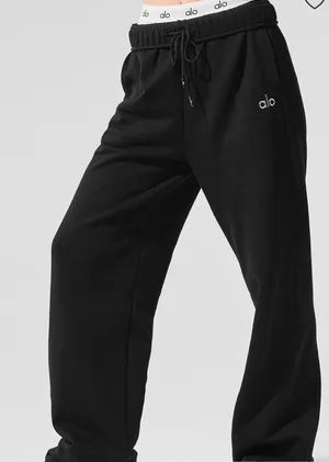 Alo Yoga Sweatpants thumbnail 1