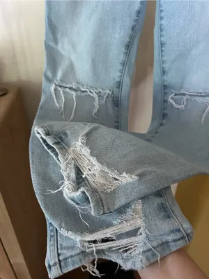 Good American Good Curve Straight Jeans High Rise Distressed Light‎ Wash 4/27 thumbnail 6