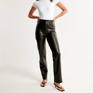 Abercrombie & Fitch Curve Love 90s Faux Leather High Rise Straight Pants 29 thumbnail 2