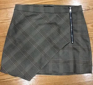 Forever 21 Plaid Mini-Skirt thumbnail 1