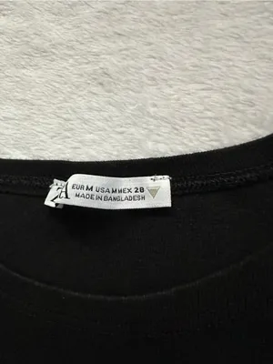 Zara Crop Top in Black Size Medium Cropped Basic T-Shirt thumbnail 5