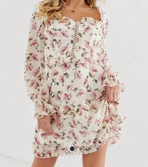 Missguided lace up ruffle dress floral NWT thumbnail 1