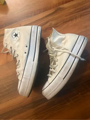 Converse High-Top Sneakers in Off-White thumbnail 2