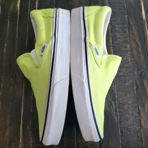 Vans Slip-On Canvas Sneakers Women’s Size 6.5 thumbnail 6