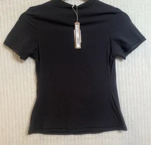 SKIMS Fits Everybody T-Shirt S thumbnail 4
