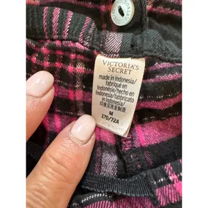 Victoria's Secret Pink Black Plaid Metallic Pajama Set Short Sleeve Shorts M thumbnail 4