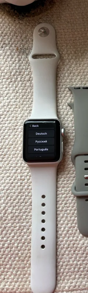 Apple Watch Series 3 38mm thumbnail 1