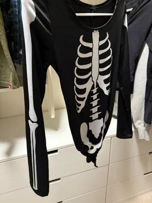 Spirit Halloween Bodysuit Skeleton thumbnail 3