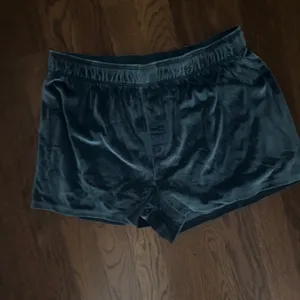 PINK Pajama Shorts Victoria's Secret thumbnail 2