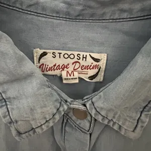 Stoosh Vintage Denim Button Up Top Women’s M Long Sleeve Western Cowgirl‎ Shirt thumbnail 4