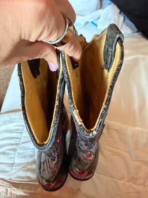 Corral Vintage C2115 Black Red Embroidered Distressed Western Cowboy Boots 8.5 thumbnail 7