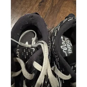Brooks Womens Levitate GTS 5 Running Shoes Size 7‎ thumbnail 3
