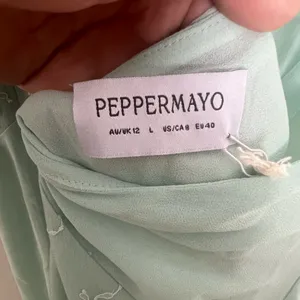 NWT PEPPERMAYO- Gabriana Maxi Dress Sage Size 8 thumbnail 6
