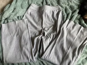 Aritzia sweatpants joggers homestretch grey thumbnail 2