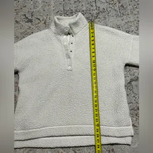 AERIE Ivory Cloud Sherpa Oversized Sweater Super Soft Cozy size Medium thumbnail 7