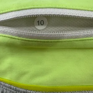 Lululemon Speed Shorts Space Silver Spoon Yellow Clear Mint Stretch‎ Size 10 thumbnail 3