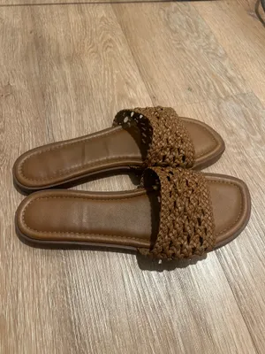 Tommy Bahama Cognac Brown Braided Braid Flats Sandals Summer Beach thumbnail 3