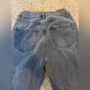 PacSun Gray Black Distressed Denim High Rise Straight Jeans Size 24 thumbnail 16