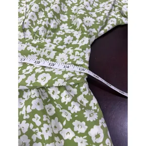 Heartloom Green Floral Wrap Front Romper Puff Sleeve Pockets Large thumbnail 8