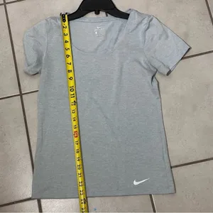 Nike Women Athletic Blue Dri-Fit shirt size XS‎ thumbnail 6