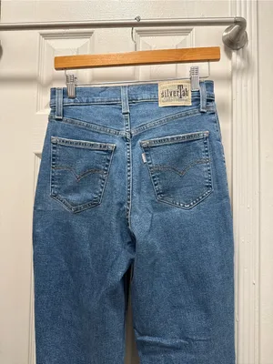 Levi’s High Waisted Mom Jeans Silvertab Size 26 thumbnail 6