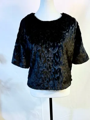 💥Bar III Black Faux Fur Animal Embossed Cropped Top Lined Sz M 💛 thumbnail 10