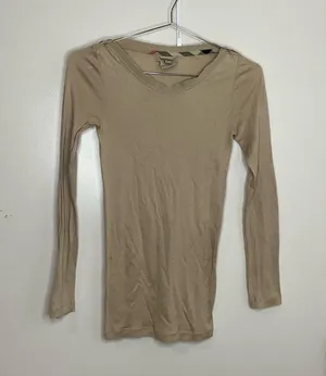Burberry Long Sleeve Tee Size S thumbnail 1