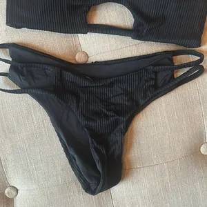 Tinibikini‎ Black Ribbed Two Piece Bikini Set Size Medium thumbnail 4