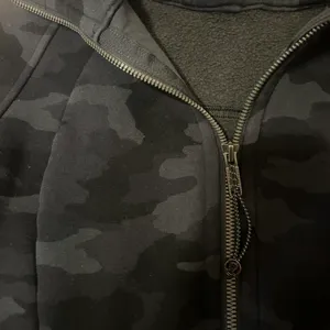 Lululemon Black Camo Scuba Full-Zip thumbnail 3